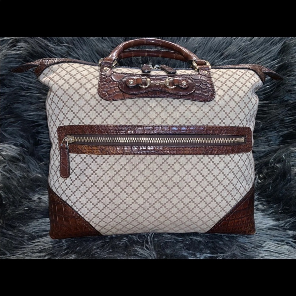 Gucci - Picture 3 of 14
